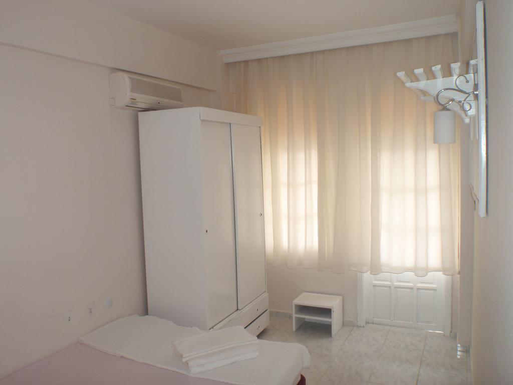 Dm Hotel 马尔马里斯 客房 照片