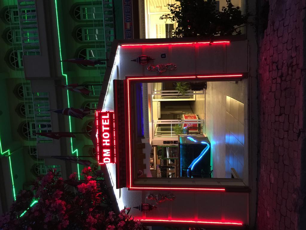 Dm Hotel 马尔马里斯 外观 照片