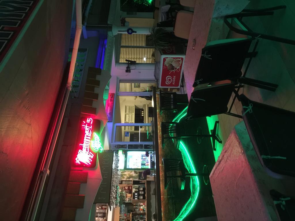 Dm Hotel 马尔马里斯 外观 照片