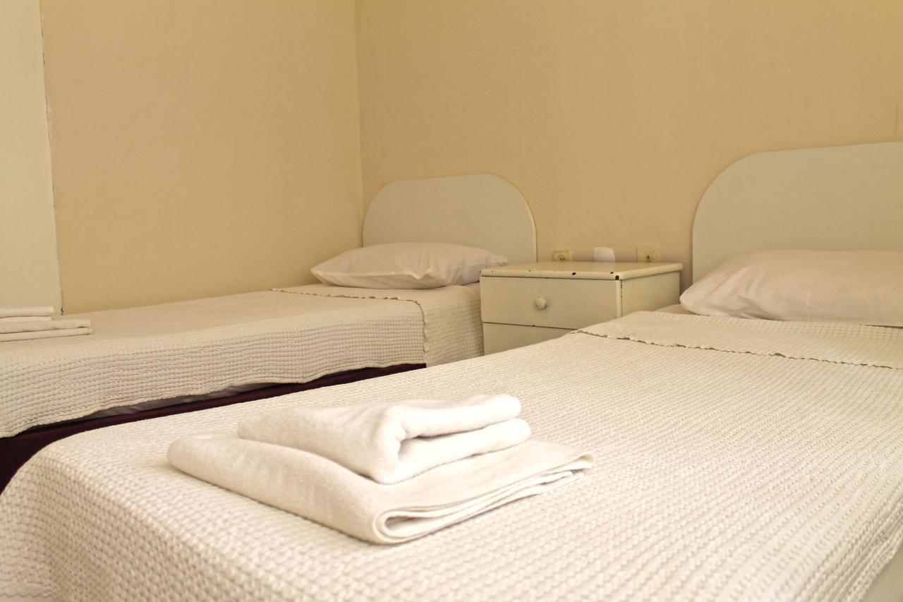 Dm Hotel 马尔马里斯 外观 照片