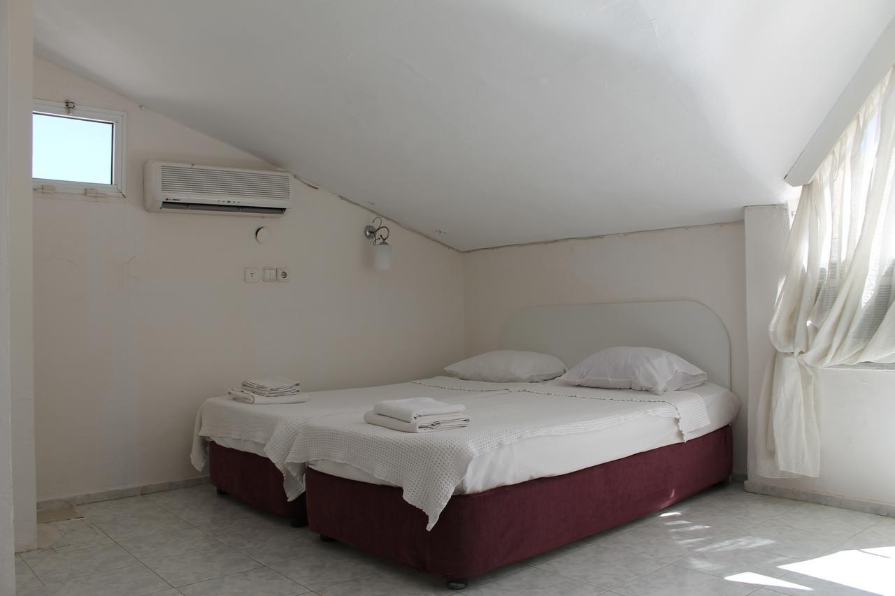 Dm Hotel 马尔马里斯 外观 照片