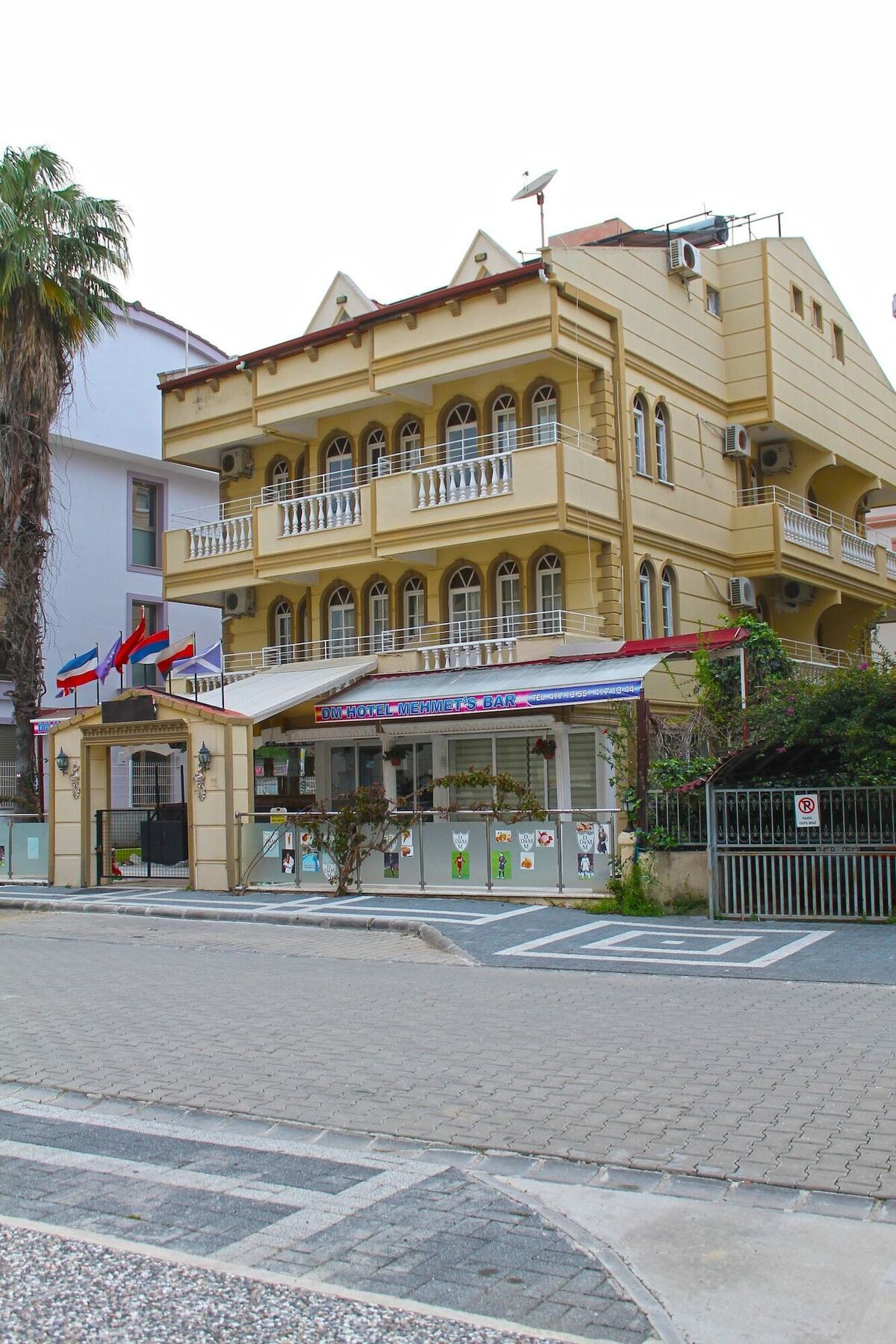 Dm Hotel 马尔马里斯 外观 照片